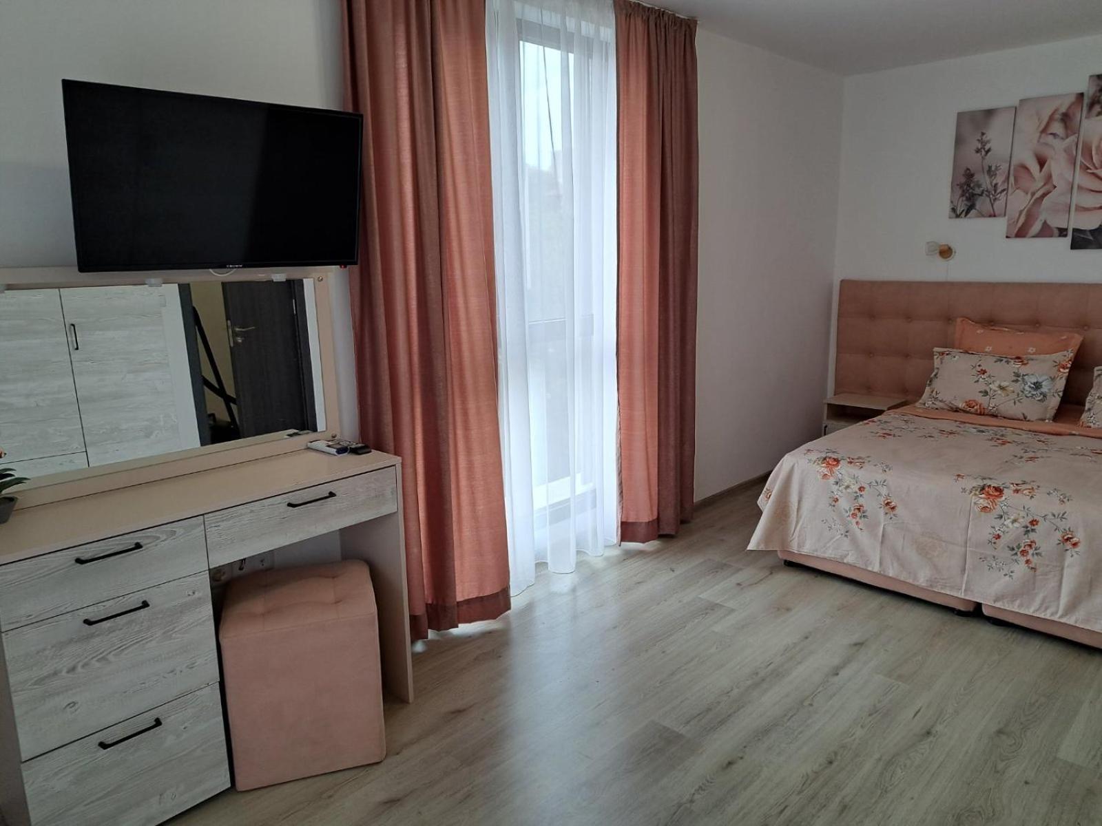Апаратамент Deluxe1 Apartment Saints Constantine and Helena Exterior photo
